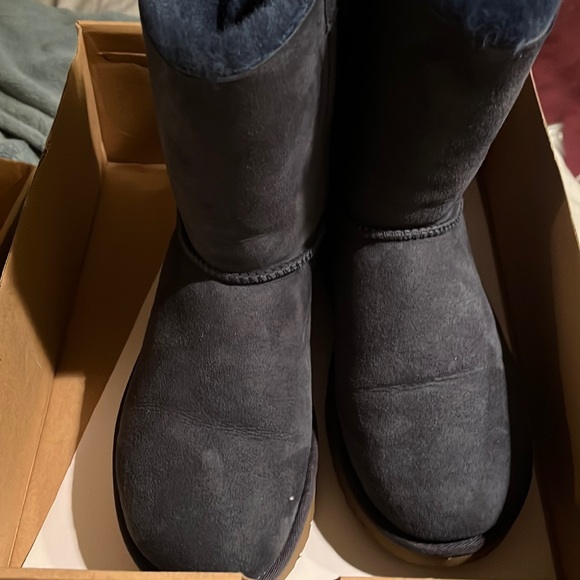 Blue uggs tie up in the back worn once great condition - Picture 1 of 8